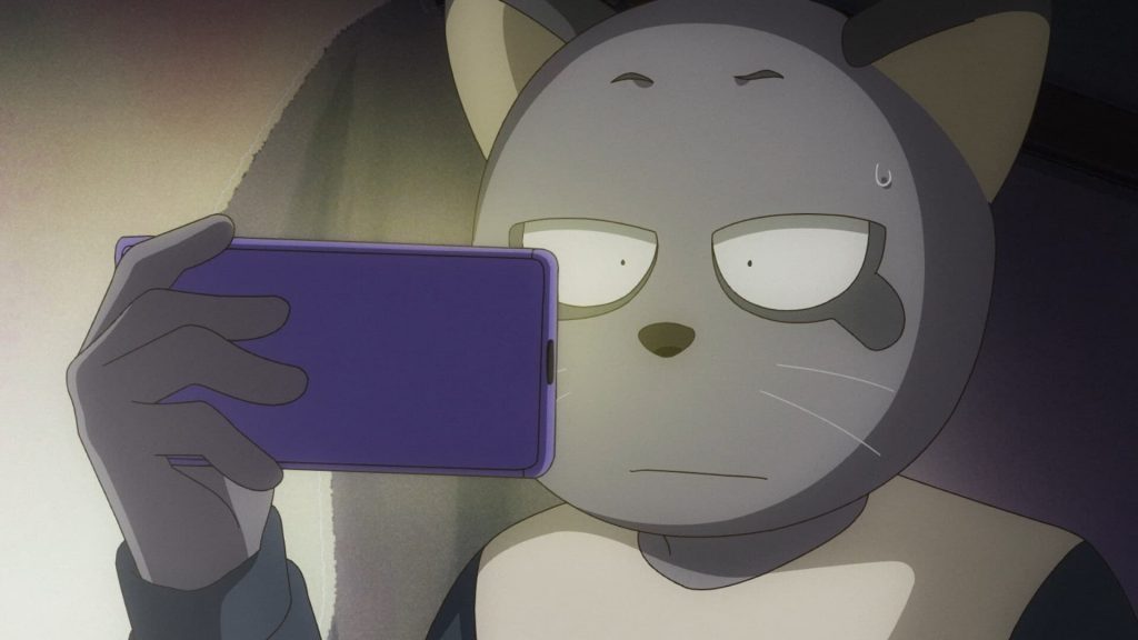 Hajime Tanaka, um dos personagens de Oddtaxi, na imagem ele está vendo algum vídeo no celular.