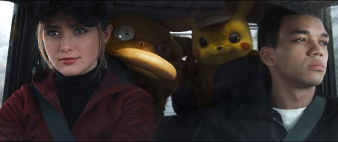 Detetive Pikachu e Psyduck dentro do Carro junto de Tim e Lucy